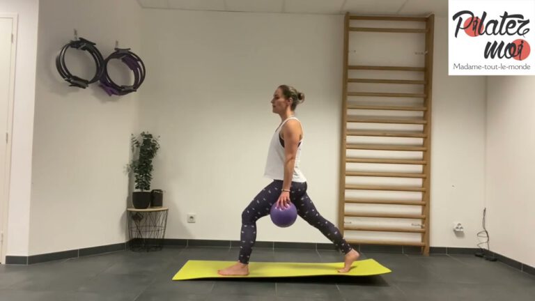 🌟 Équilibre et Renforcement: Séance de Pilates Corps Entier avec Ballon Paille 🎈💪