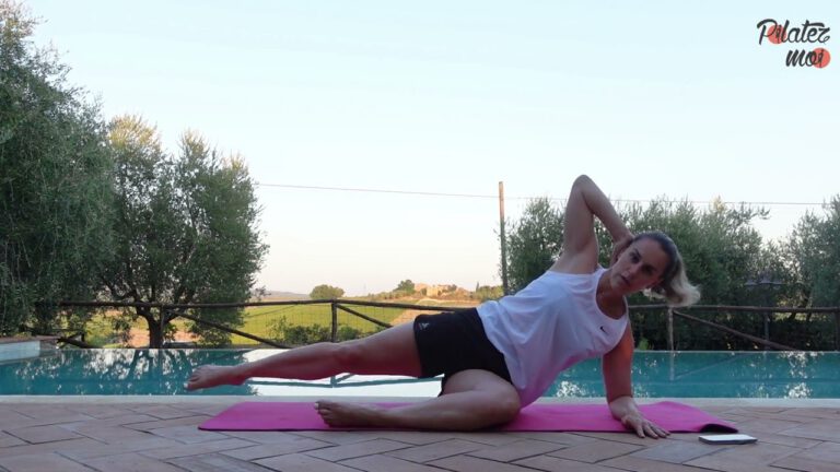 🌟 Pilates au Bord de la Piscine: Abdos & Fessiers avec Vue sur l&rsquo;Olivier! 💪🌊🌳