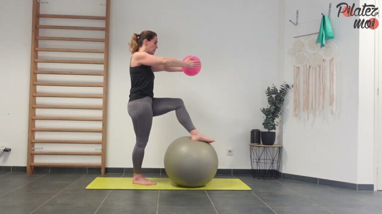 Swiss Ball et Ballon Paille : Renforcez et Équilibrez Votre Corps